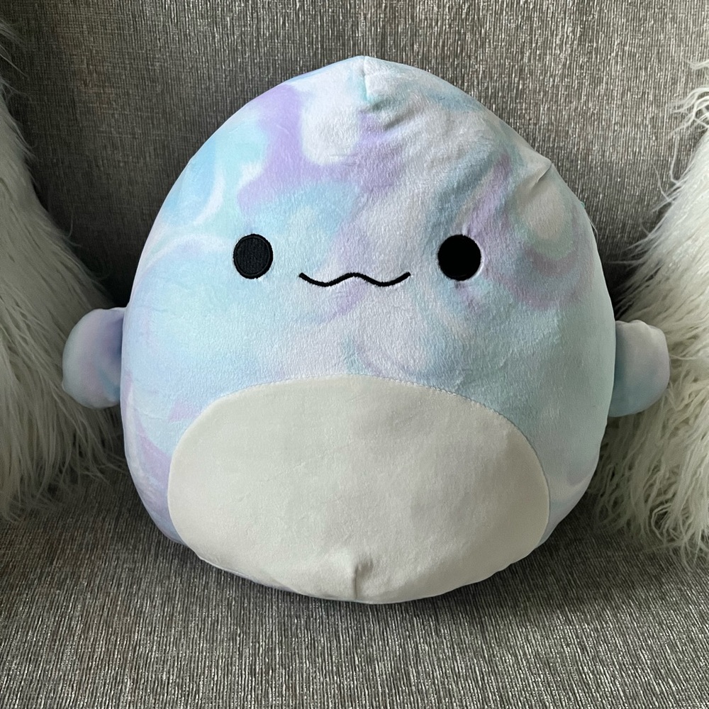 🐳 NWT 12" Laslow the Beluga Whale Squishmallow